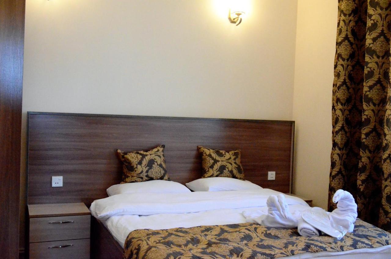 Centrum Hotel&Hostel Μπακού Εξωτερικό φωτογραφία